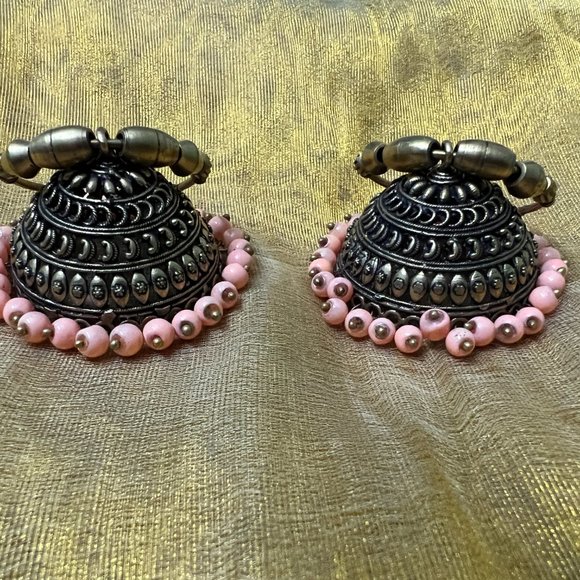 Beaded Metal Sandal Hoops - Picture 2 of 6